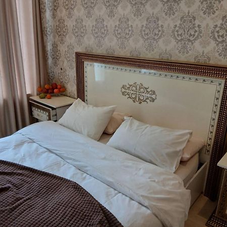 Apartment On Kulisha 41 Lviv Bagian luar foto